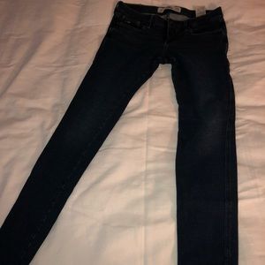 Dark wash hollister jeans